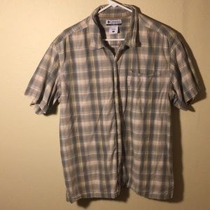 Columbia short sleeved casual button down